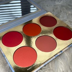 jaclyn cosmetics rouge romance blush palette